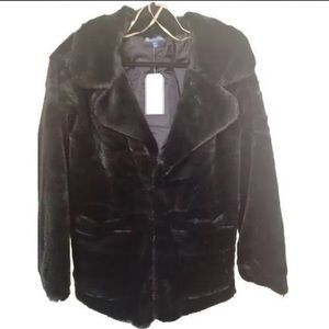 Women’s Democracy Faux Fur! So buttery soft!!